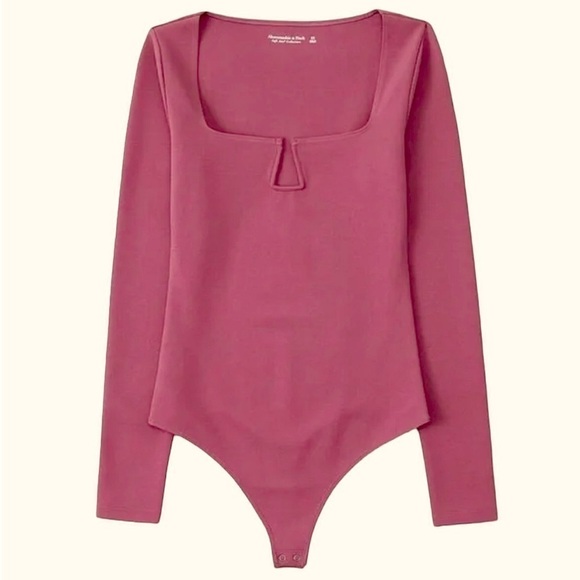 ABERCROMBIE & FITCH RASPBERRY PINK PONTE TRIANGLE NOTCH NECK BODYSUIT SMALL - Picture 2 of 14